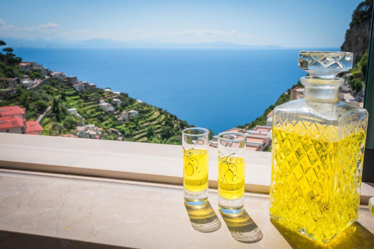 La Villa Di Enzo Casa Vacanze Con Vista Mare Amalfi Bagian luar foto